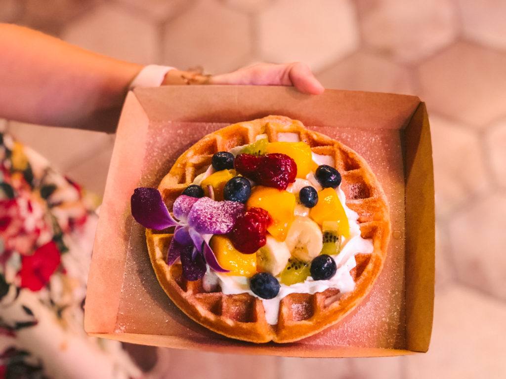 Fruit Waffle from Hawaiian Waffle Merengue in Yokohama Red Brick Warehouses